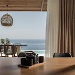 Limnionas Infinity Cave Villa